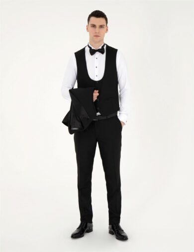 تاکسیدو یقه دم کبوتری سیاه  سوپر اسلیم فیت  مردانه  پیرکاردین