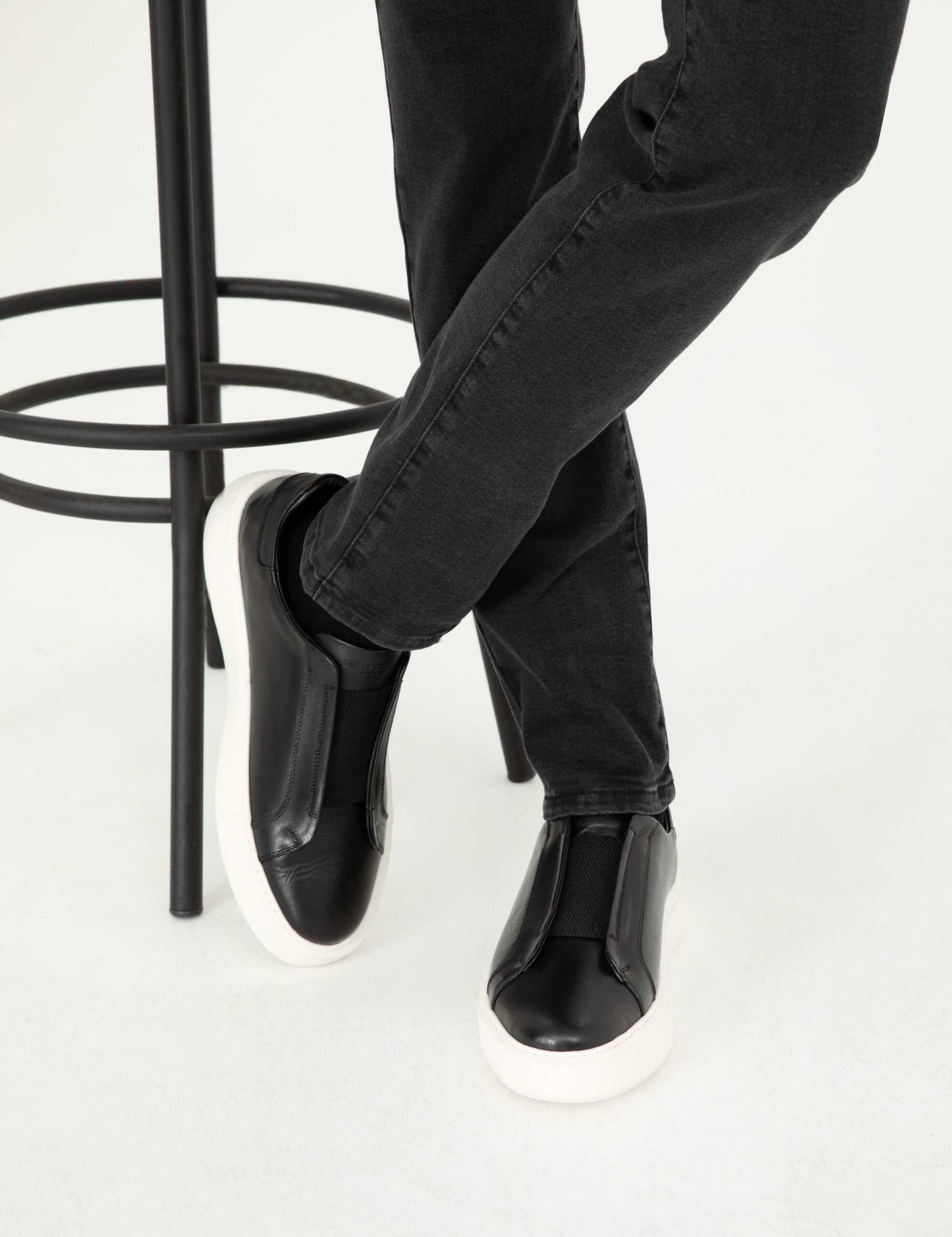 کفش  سیاه  استاندارد  مردانه  پیرکاردین