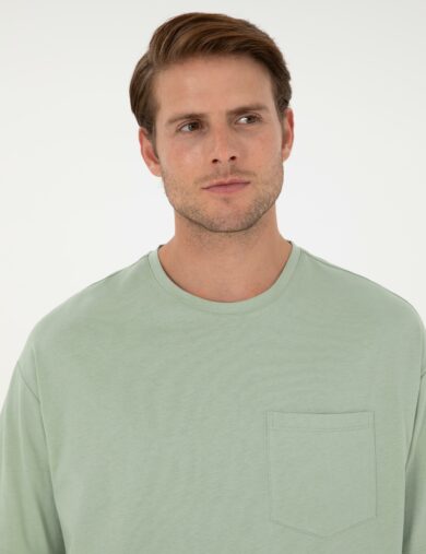 تی شرت  سبز  ریلکس  مردانه  پیرکاردین