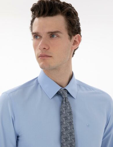 پیراهن بیسیک یقه ایتالیایی آبی  اندامی آستین بلند مردانه  پیرکاردین