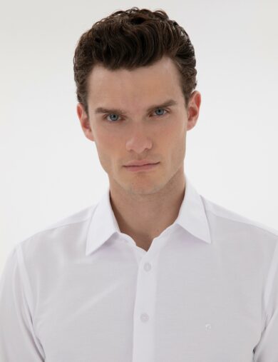 پیراهن طرح دار یقه ایتالیایی سفید  اندامی آستین بلند مردانه  پیرکاردین