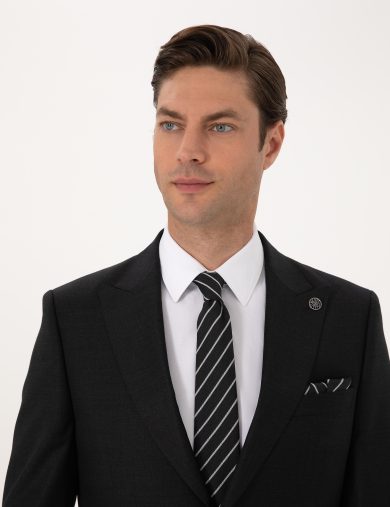 کت و شلوار یقه دم کبوتری زغالی  اندامی  مردانه  پیرکاردین