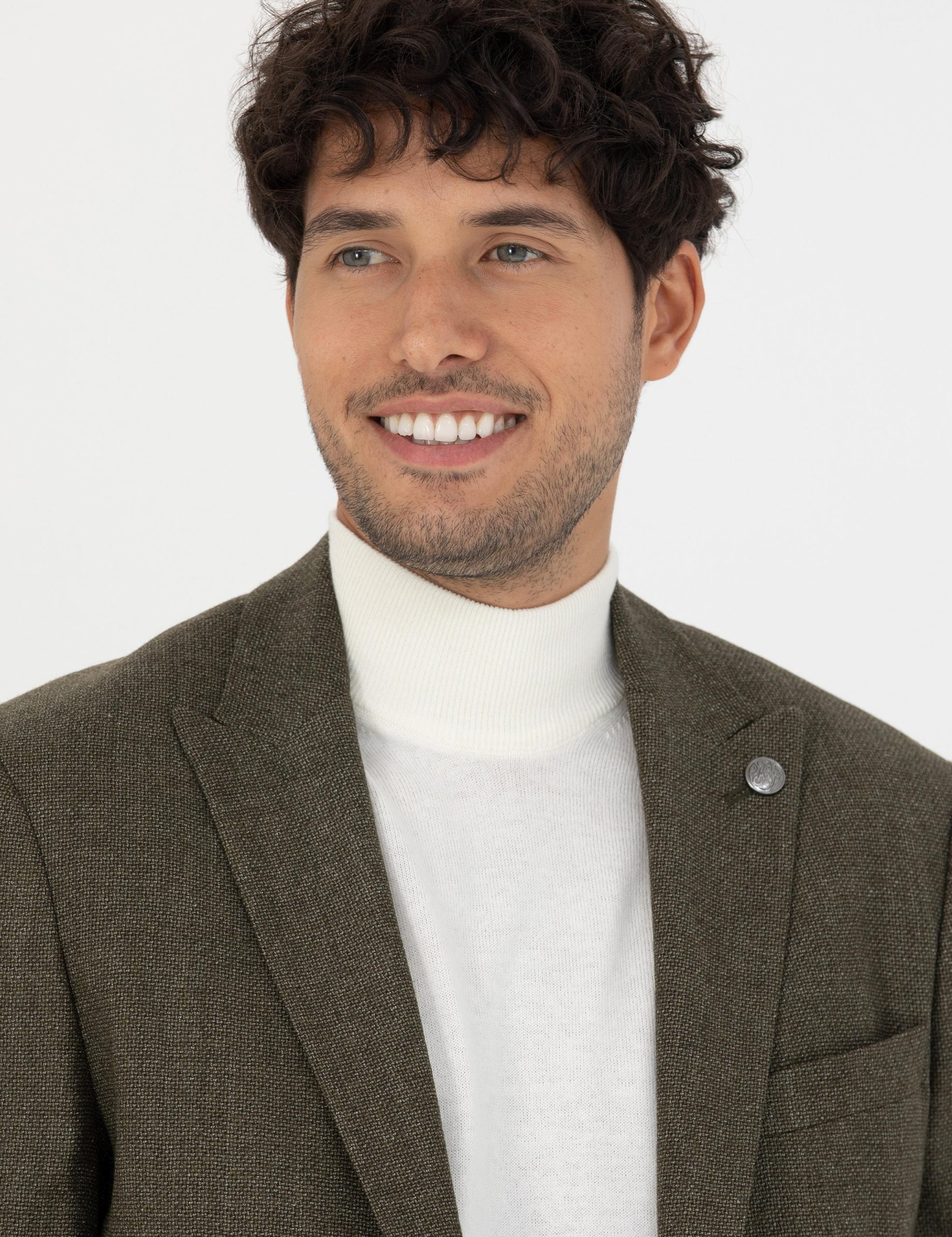 کت مردانه پیر کاردین کت یقه دم کبوتری خاکی اندامی مردانه پیرکاردین