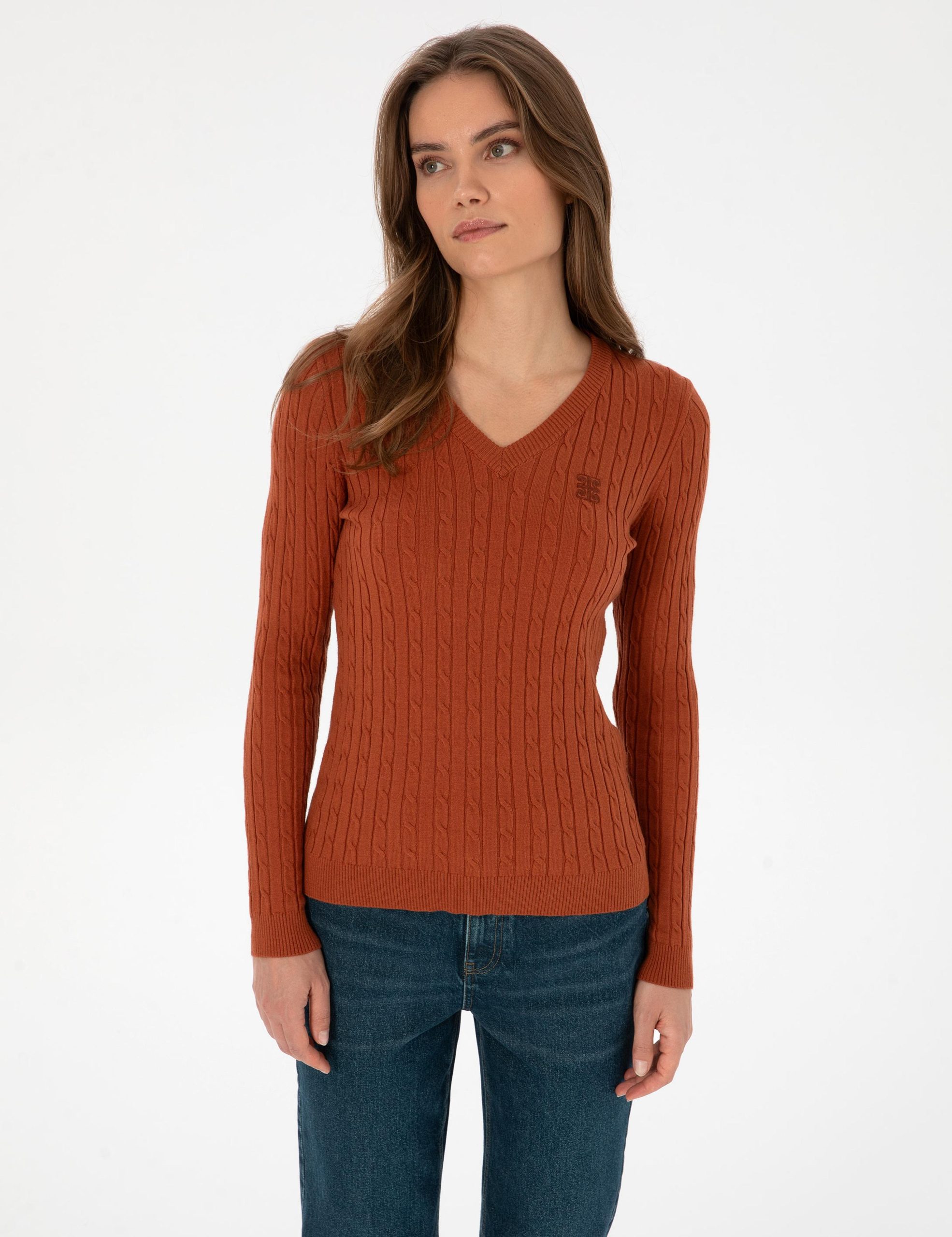 iranpierrecardin-50317062-VR191-1