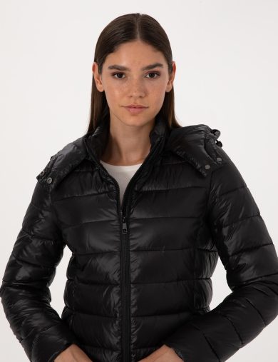 کاپشن  سیاه  بیسیک  زنانه  پیرکاردین