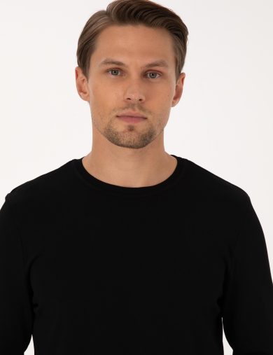 بافت  سیاه  اندامی  مردانه  پیرکاردین