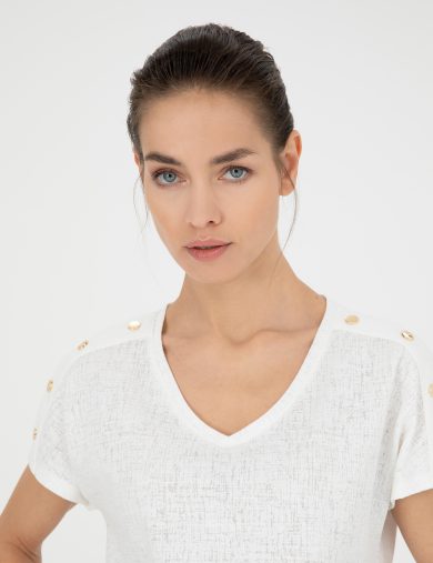 تی شرت  کرمی  رگولار  زنانه  پیرکاردین