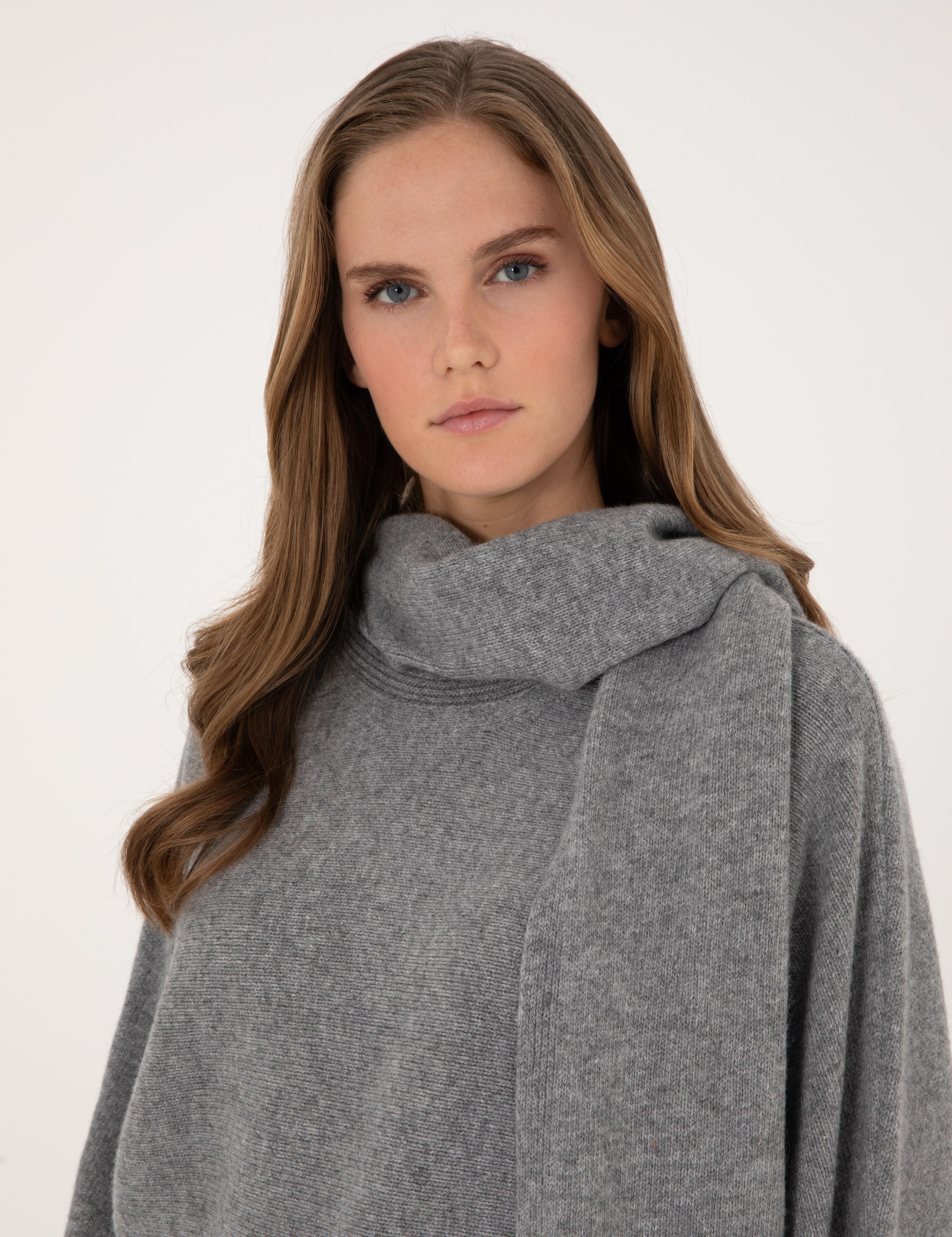 بافت  خاکستری  اورسایز  زنانه  پیرکاردین