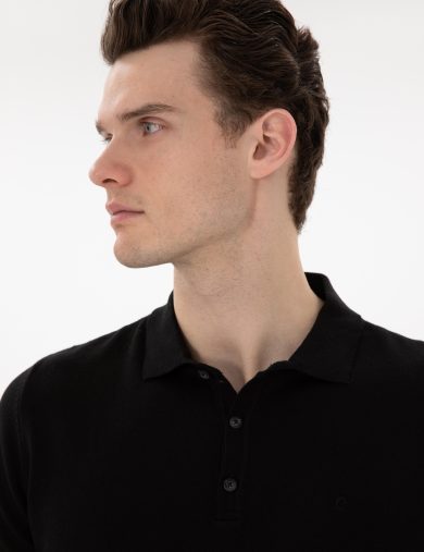 بافت یقه پولو سیاه  اندامی آستین کوتاه مردانه  پیرکاردین