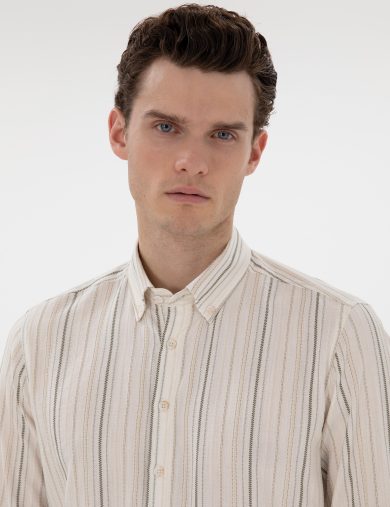 پیراهن طرح دار  خاکی  رگولار آستین بلند مردانه  پیرکاردین